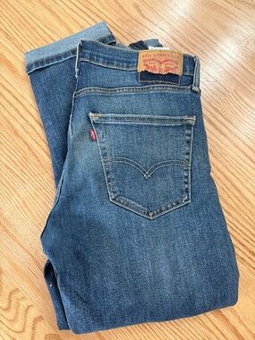 Levi’s 32x30 Jean